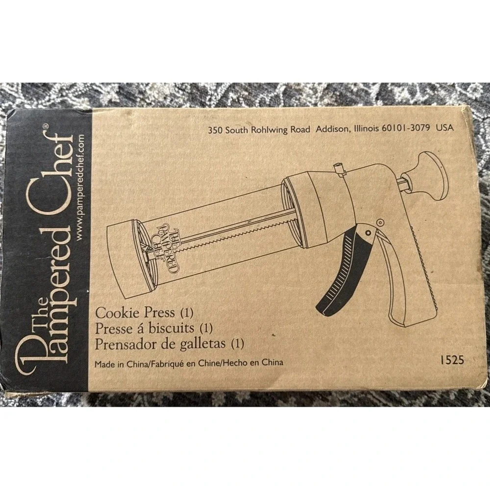Pampered Chef Cookie Press 16 Different Disk Designs #1525 USA
